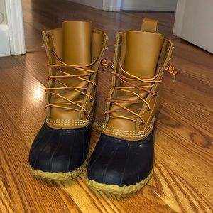 L. L. Bean boots 8”